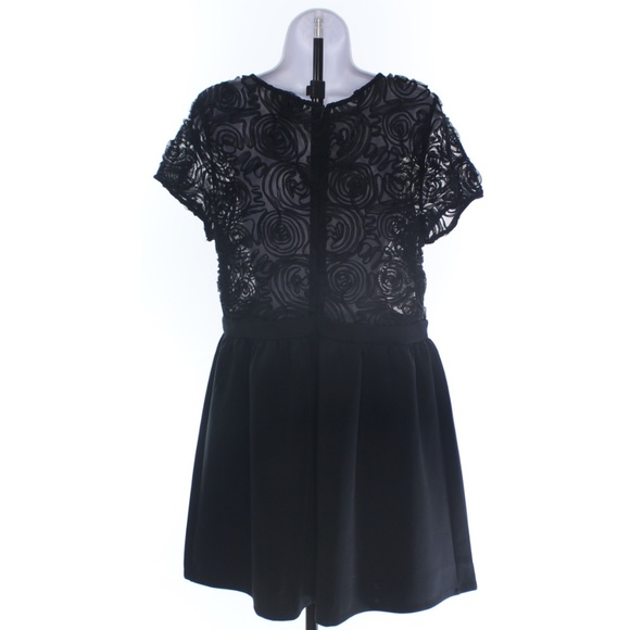 Forever 21 Black Raised Roses Dress - Picture 2 of 3